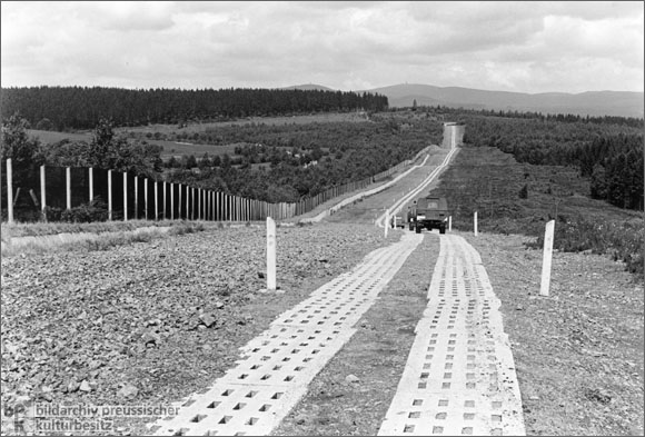 Border in Thuringia (1971)